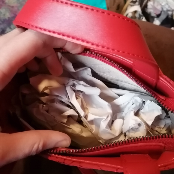 NWOT Quilted Polyester and vegan leather small Steve Madden purse - Picture 8 of 16